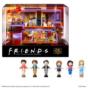 Polly Pocket Friends Compact Playset With 6 Character Dolls & 9 Accessories. Coffee Cup Exterior